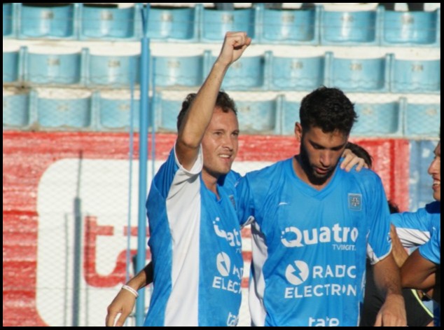 EstudiantesRio4's tweet photo. En medio de anuncios, cambios y el regreso de ex jugadores a nuestra institución, aprovechamos la oportunidad para oficializar el retiro de Nicolas Foglia como jugador de fútbol. En esa línea y ya siendo parte del cuerpo técnico que encabeza Alexis Matteo... https://t.co/fJyXMhupPh
