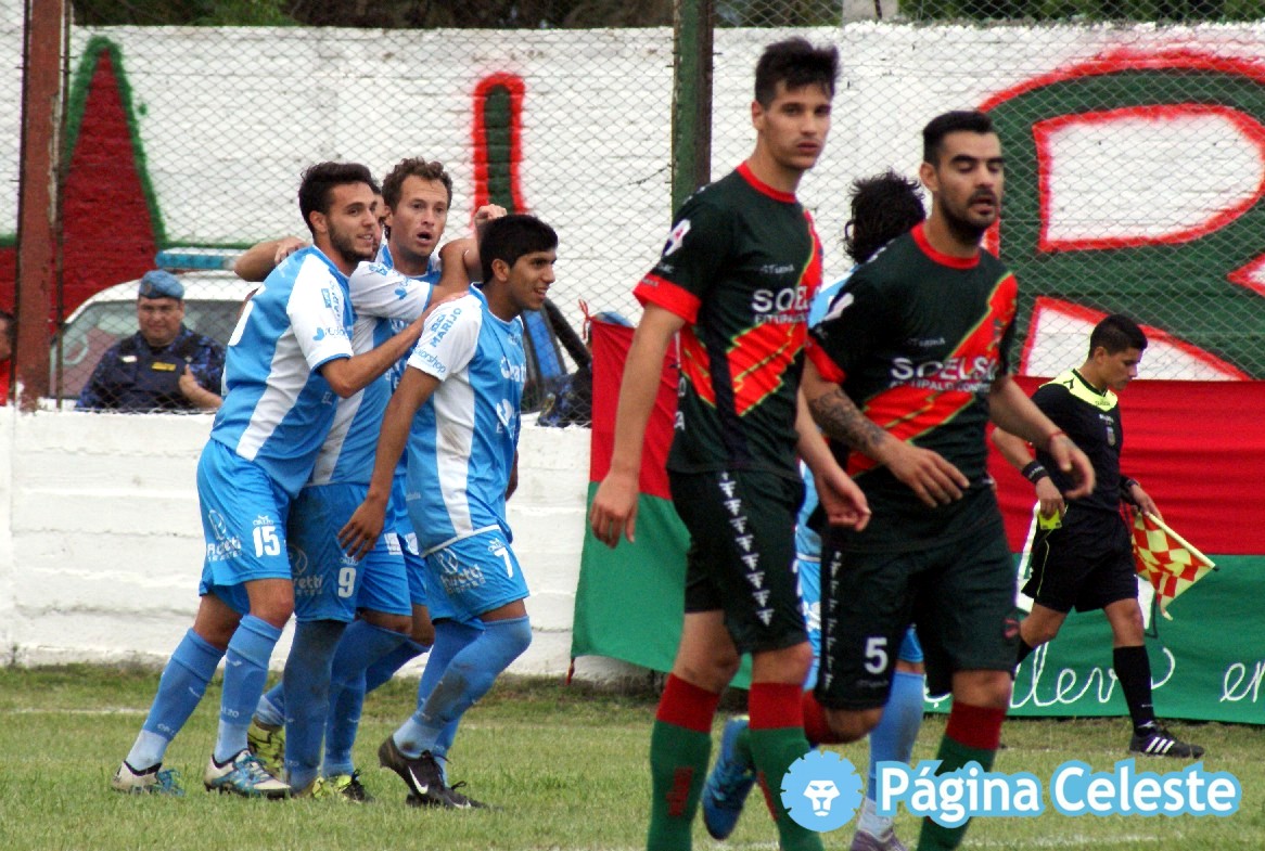 EstudiantesRio4's tweet photo. será reconocido dentro del campo de juego en los próximos días. 
Nico siempre será un león y hoy desde otro lugar, elige seguir siendo parte de Estudiantes de Río Cuarto. No es una despedida, más bien el reconocimiento a su trayectoria deportiva como jugador. https://t.co/yRYZPRm2ks