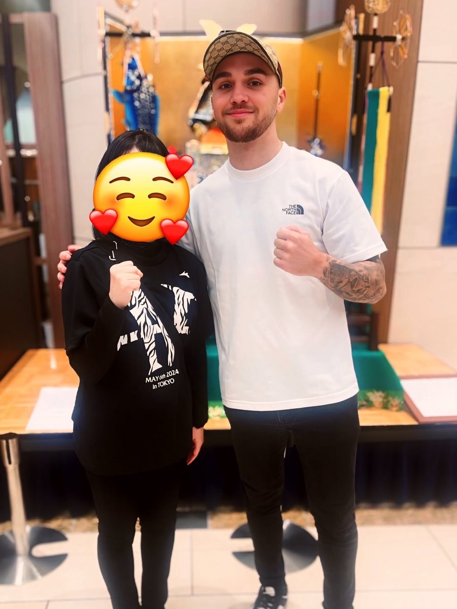 perocyo41's tweet image. Good morning
Goodman in JAPAN
@samgoodman58
✖︎ @perocyo41
Today's FIGHTDAY
#goodmanworawut
#SamGoodman
#ozboxing #boxing