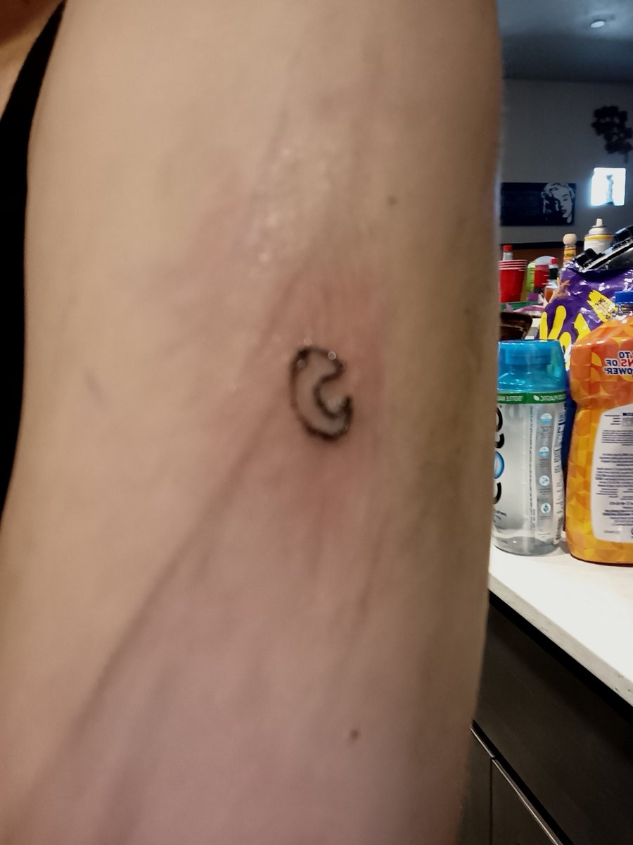 Jzcross's tweet photo. Got my first tattoo done today 😅 let's just say it hurt like hell. https://t.co/hGMoTrAtks