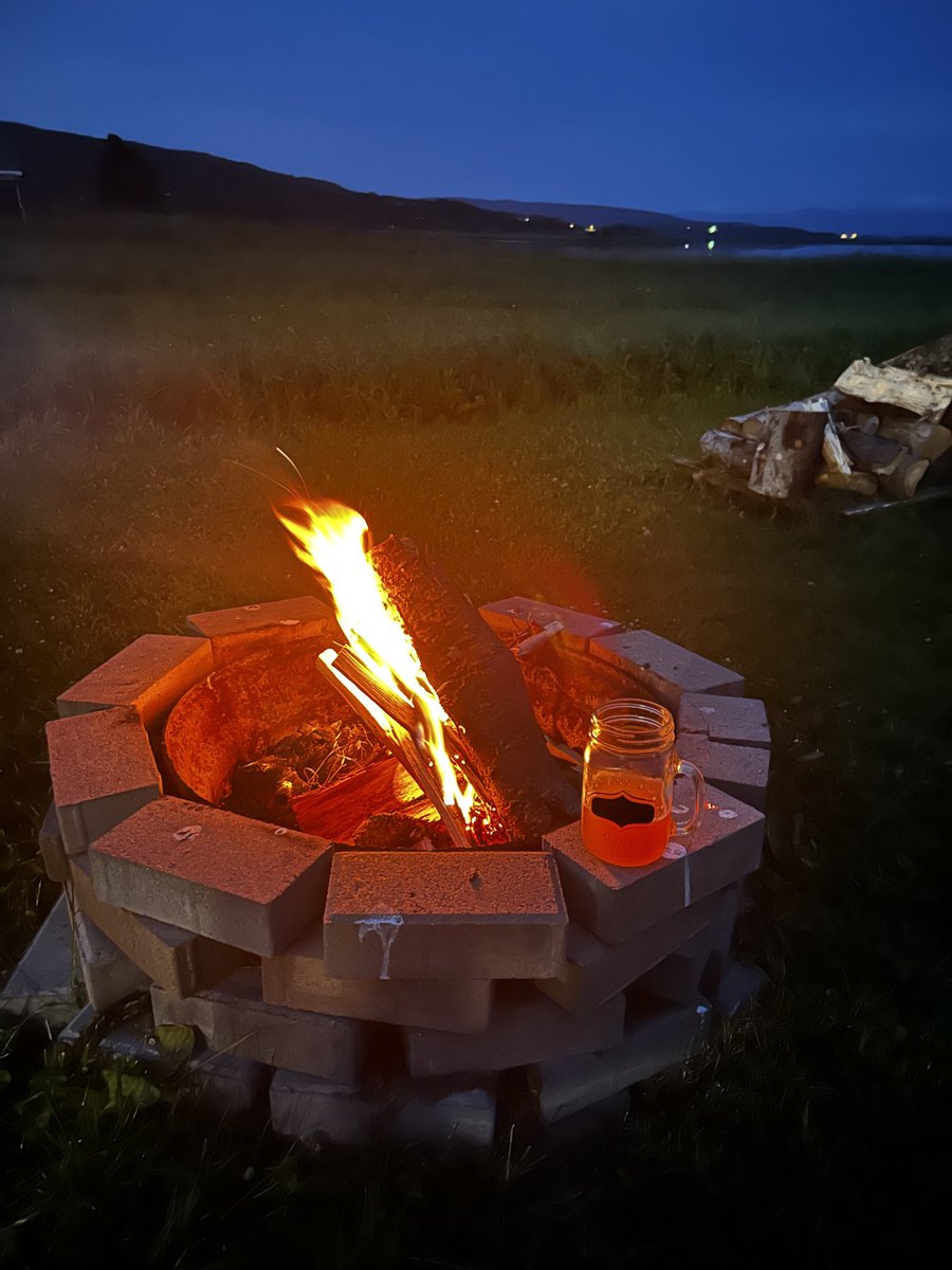 ronwearles's tweet photo. A drink and a fire. Here’s to you @GeorgeMurphyOil #nuddinglikeit #codroyvalley https://t.co/bxfdi7kU48