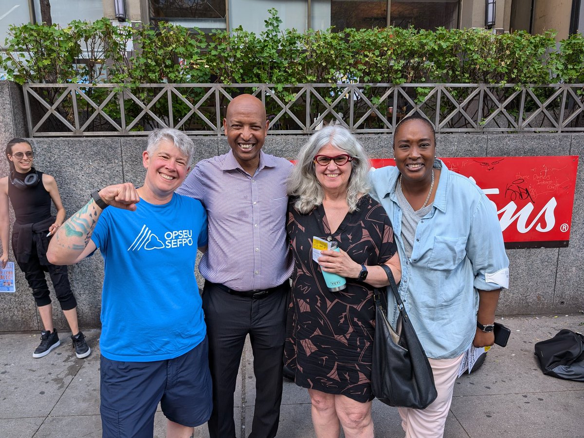 FaisalAHassan's tweet photo. Proudly standing in solidarity with @OPSEU and our labour partners! We fight not just for the 9,000 affected workers but for the $2.5 billion in revenues they generate, funding vital public services like healthcare and education in #Ontario! #ONpoli Special thanks to @OPSEU President JP Hornick, @JPHornick the Tamil, Chinese, Eritrean, Filipino, and Somali Workers Networks, and colleagues  @kristynwongtam and @JILLSLASTWORD for their support. Workers united will never be defeated! #TOPoli #Solidarity