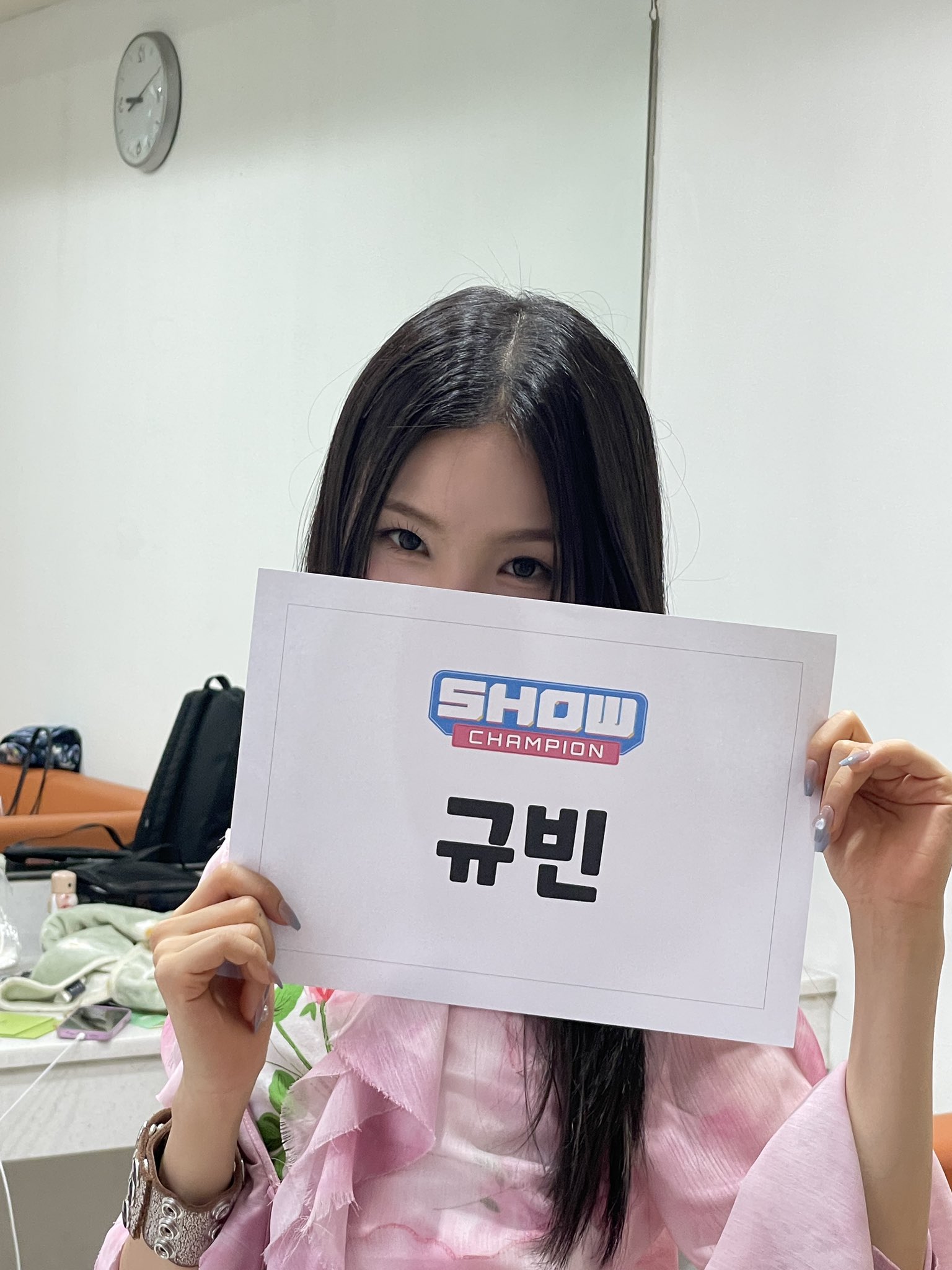 GSFmokla0AAjRda?format=jpg&name=large