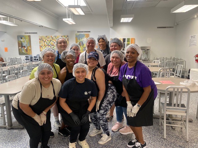 NexusRecovery's tweet image. This past Saturday, members of the Dallas-Fort Worth Alumnae Chapter of Sigma Lambda Gamma National sorority donated their time to helping out in our Kitchen preparing and serving a hot meal to our moms in recovery and their families. Thank you!!