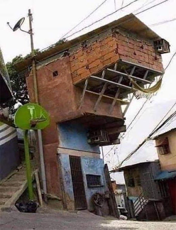 MrHilariouskiwi's tweet photo. We’e just finished building this but not sending pictures to the council building consent office until November 😉
#shellberightmate https://t.co/V9ietUXCgb