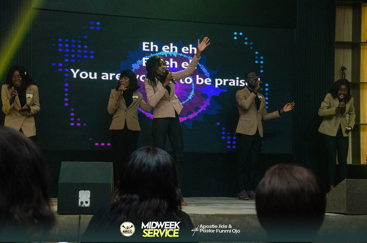 nrcc_adoekiti's tweet photo. 🎶Bow down Worship Him
Worship Him
Oh Worship Him.....
🎶Jesus, the King of kings
Worship Him
Worship Him
Oh Worship Him...
#Newrealitycc #APJsays
#Serviceinstyle #nrccglobal
#viralsocialpost #churchmediapost https://t.co/V01y9FNfX0