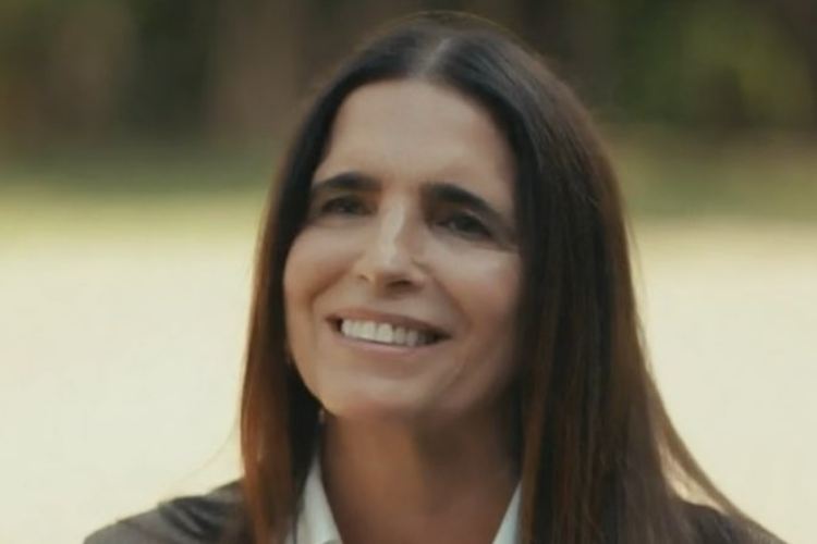 areavip's tweet photo. Malu Mader é ovacionada por internautas em seu retorno às novelas na trama #Renascer 
LEIA 👉https://t.co/DcHr9a9jE8
.
A última trama que a atriz participou, de forma integral, foi em ‘Haja Coração', 2016
 #Aurora #DESTAQUE #Estreia #MaluMader #TVGlobo https://t.co/VYu8vTH1S1