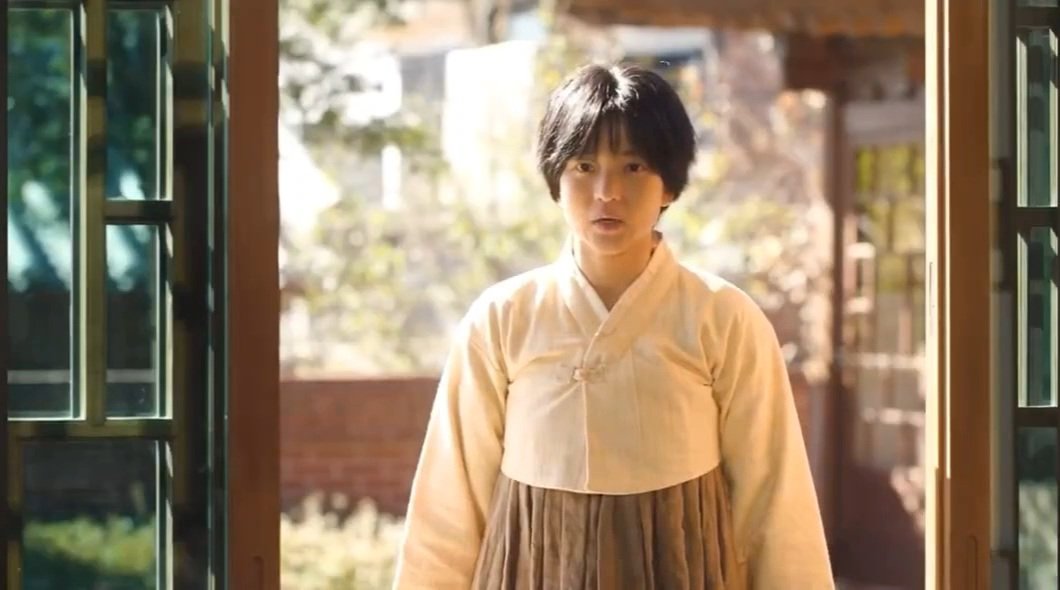 taeri_yeosin's tweet photo. KIM TAE RI AS YEON JEONG NYEON 😭😭😭😭 https://t.co/87hKGDFcXk