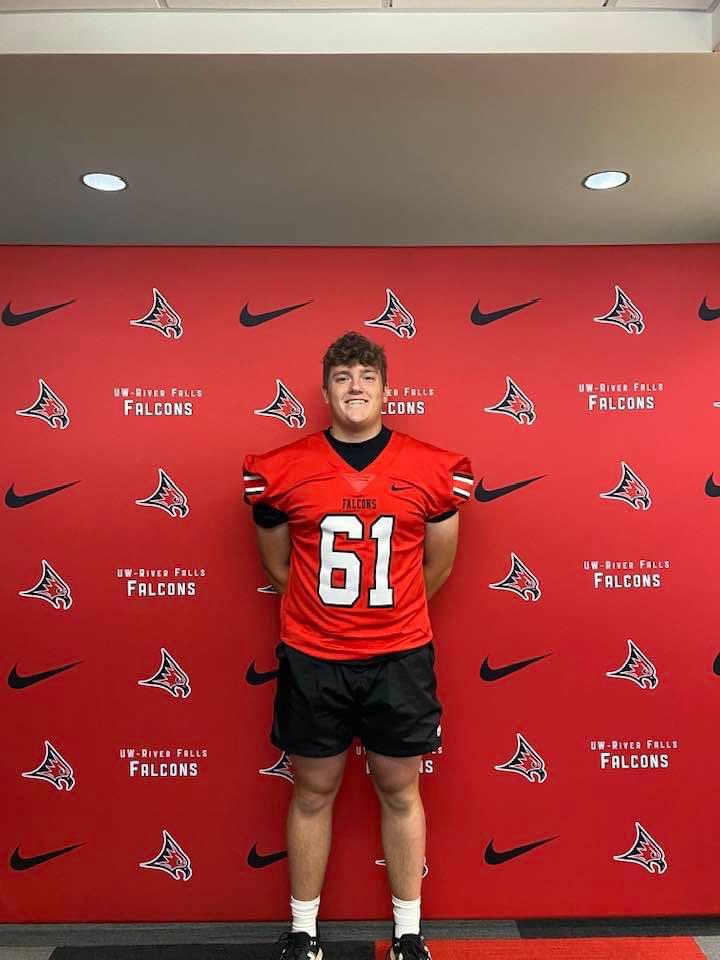 RynoStrick23's tweet photo. Had a great time at @UWRFFootball today thanks to @LukeShivelyUWRF and @CoachWalkerRF for a wonderful visit!! https://t.co/jnkcA9h67x