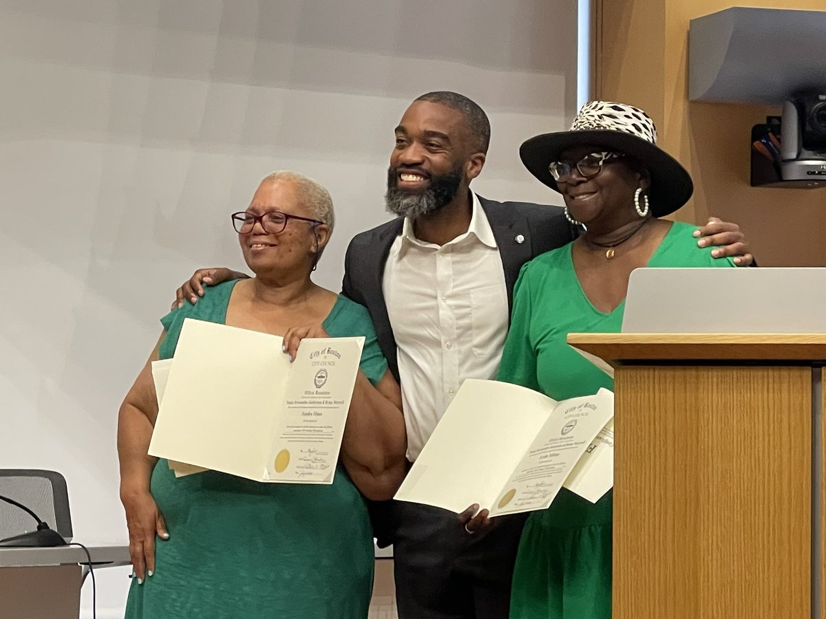 AlertBoston's tweet image. Today we graduated our first Community Emergency Response Team (CERT) class for the City of Boston in over 12 years! Congratulations to all of our graduates led by Nancy Smith from our office! #Readyboston #BostonCERT