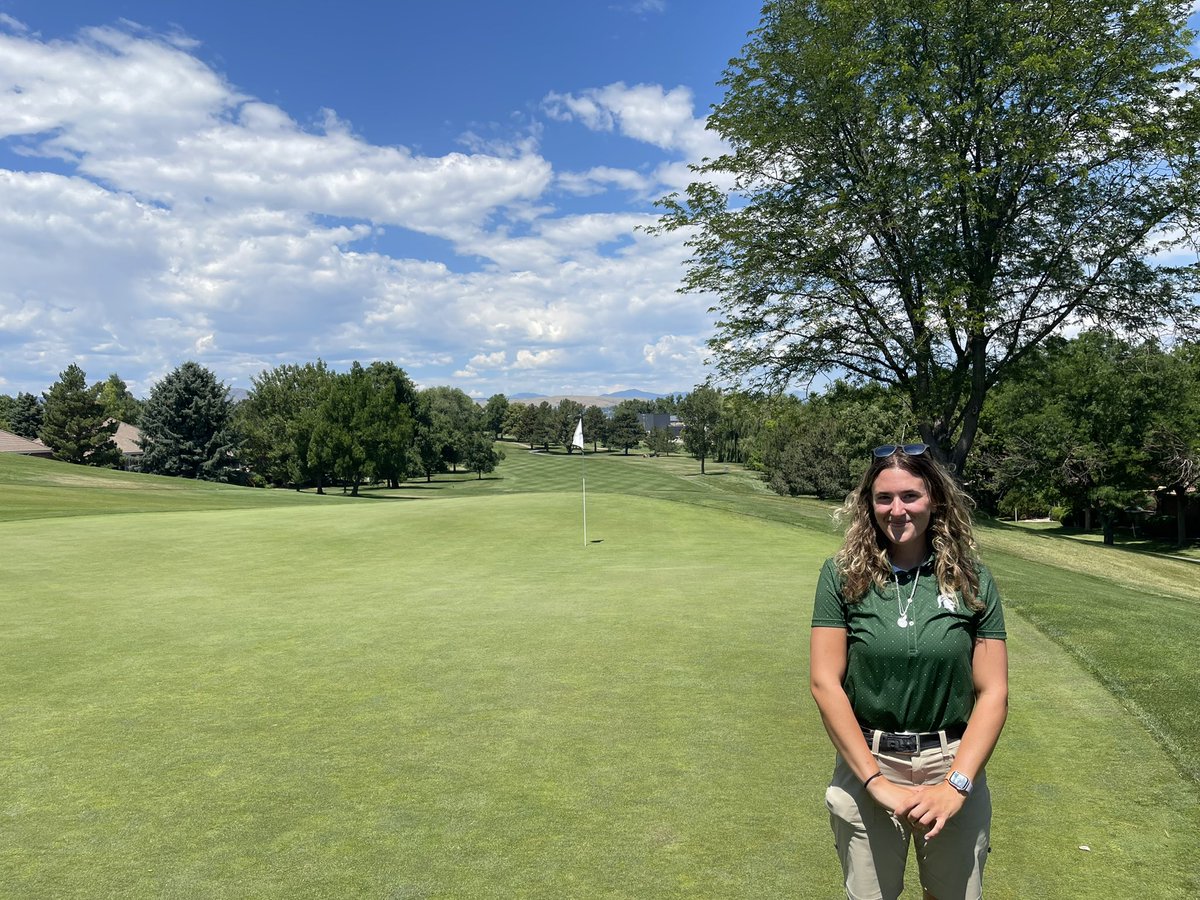 MSUTurf's tweet photo. Kicking off 2024 internship visits @DenverPinehurst with @AMDturf. Thanks to Jack Robbins &amp; Dan Wood for the warm hospitality &amp; providing an excellent internship! Addison comes from a family of turf professionals &amp; has a bright future in the industry. https://t.co/1wsRRhp1s2