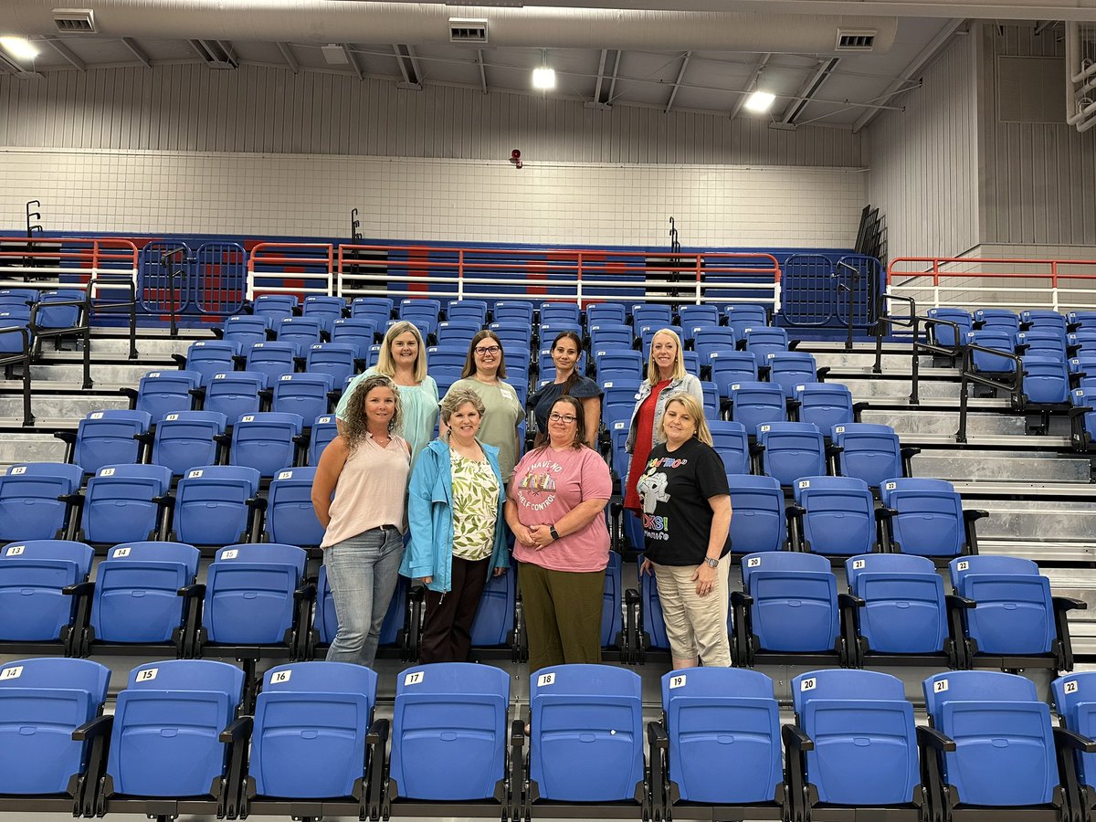 Such a great day at KASL Summer Refresher!!! An Awesome Author who challenged us!, Great friends, good sessions! <a href="/KASL_Librarians/">KASL</a> <a href="/WarrenCoSchools/">Warren Co Schools</a>