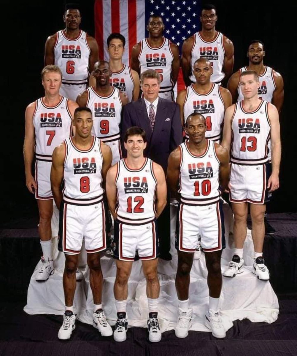 ruedadesalami_'s tweet photo. El único dream team https://t.co/lNB2zBR2T5