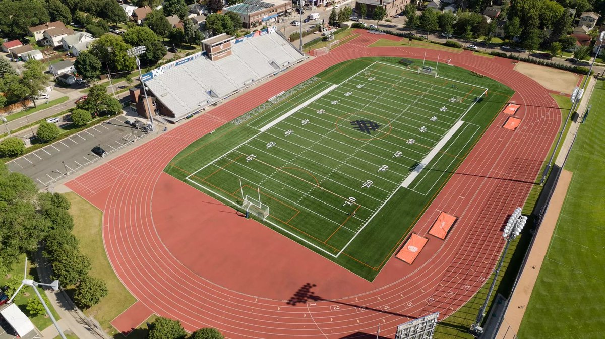 #AGTG After a great conversation with <a href="/Phil_Nicolaides/">Phil Nicolaides</a> , I am very blessed to announce I have received an offer to <a href="/MacalesterFB/">Macalester Football</a> <a href="/Coach_Artinian/">Kyle Artinian</a> !!! <a href="/BJPSFootball/">Brebeuf Football</a> <a href="/BillSaum/">Bill Saum</a> <a href="/PrepRedzoneIN/">Prep Redzone Indiana</a>