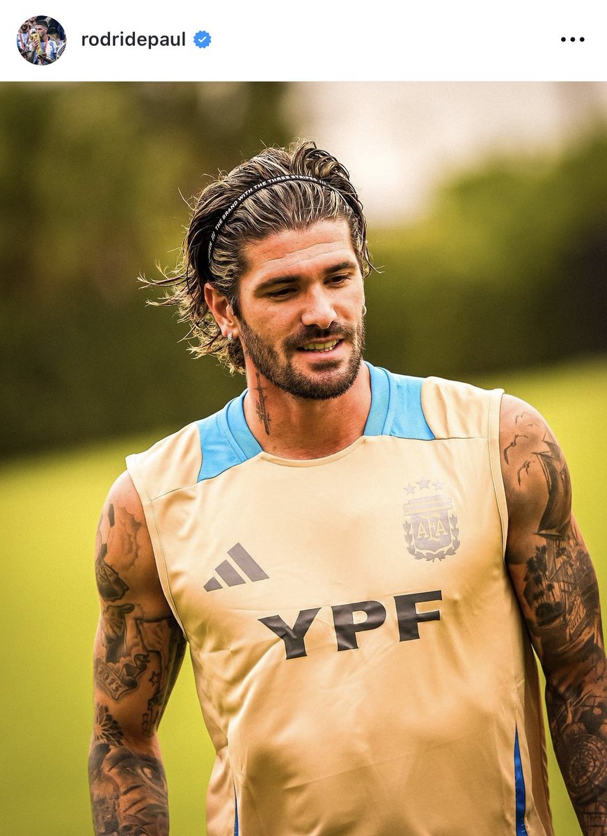 こちらがアルゼンチン代表で僕が一番男前だと思ってるロドリゴ・デ