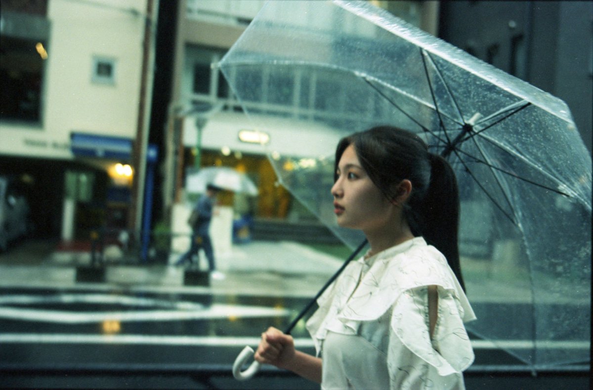 photosnipe's tweet photo. 暑いので雨の日の写真でも。
M.Tsumugi(@tsumugi_miyata)
F.Kodak Vision3 200T
D.Marix ECN2 kit(@cream_puff111)
#film #filmphotography #marixfilm #ecn2 #ecnprocess #homedevelop https://t.co/Y9059qa4v5