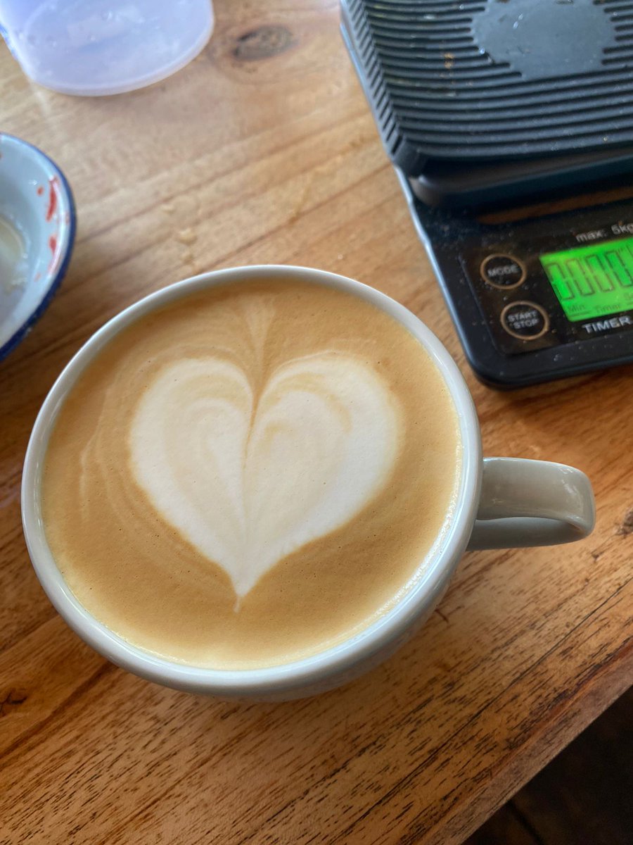 rhmtk_'s tweet photo. Perfect love?! https://t.co/nY2sROTKmV