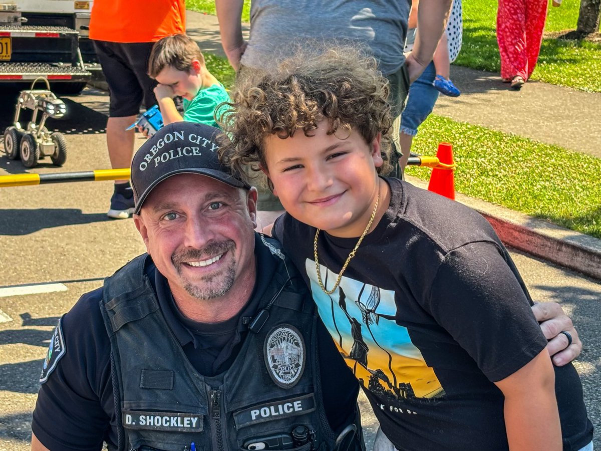 Oregon City Police tweet media
