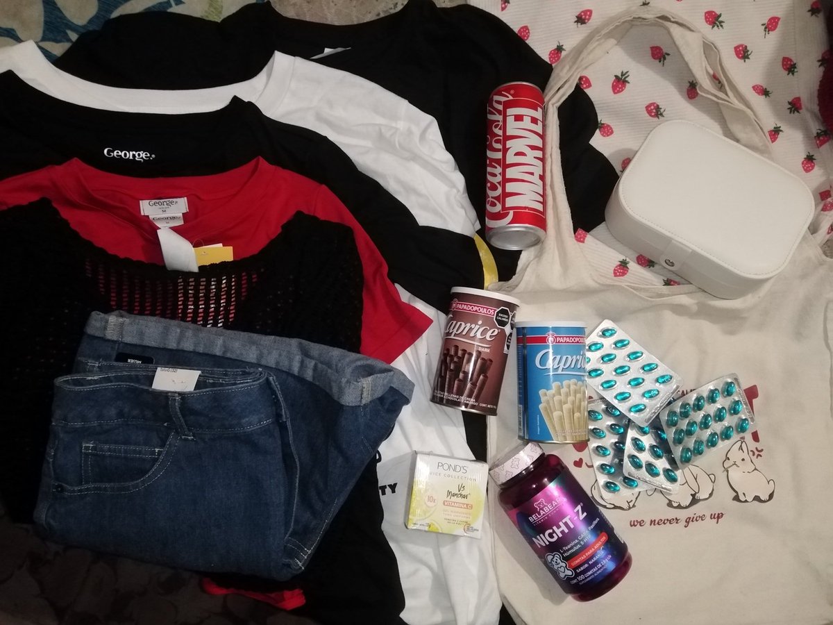 wdsCA7's tweet image. atracando walmart con mi hermana 👻 (habían más cosas pero se las quedó ella o era comida)

#cleptotwt #kleptotwt