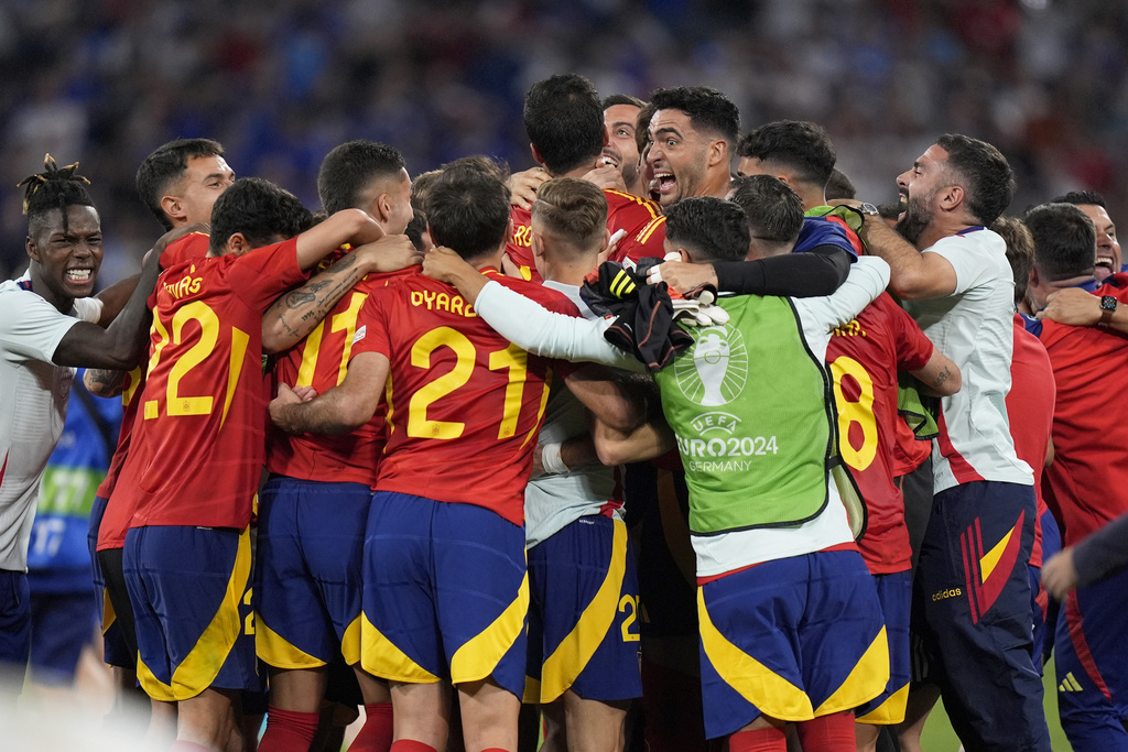 España vence a Francia 2-1 y llega a la final de la Eurocopa 2024 con gol del joven Yamal: shorturl.at/I1dG3