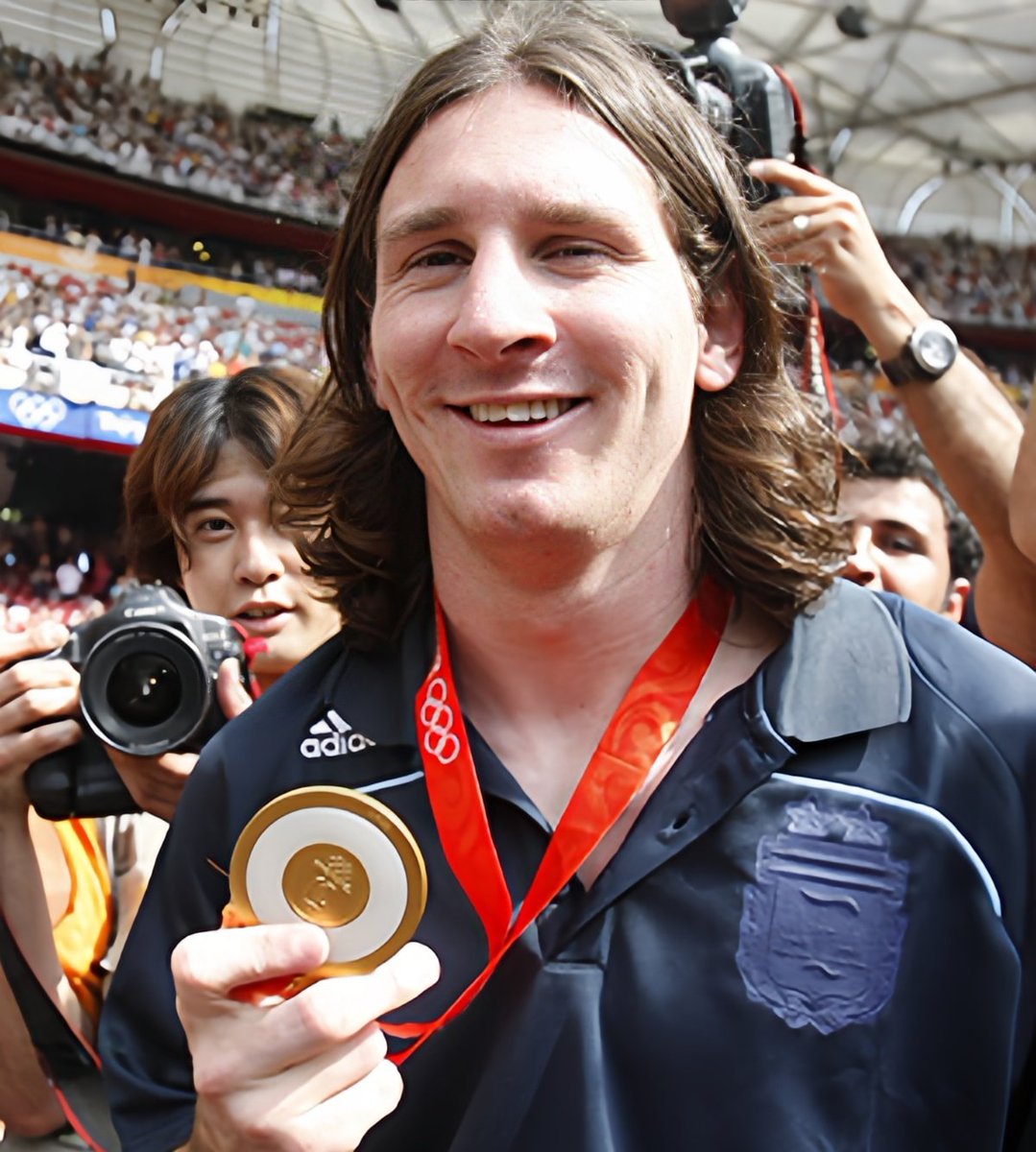 AlejoSerafino's tweet photo. La Selección 🇦🇷 en los últimos 20 años:

-6 finales de América.
-2 finales del mundo.
-🥈 de la Confederaciones 05.
-🥇 de los JJ. OO. 04.
-🥇 de los JJ. OO. 08.
-🥇 de América en el Maracaná.
-🥇 de la Finalissima en Wembley.
-🥇 del mundo.

Normalizamos esto.
Es un escándalo. https://t.co/mSbxbmGKqt
