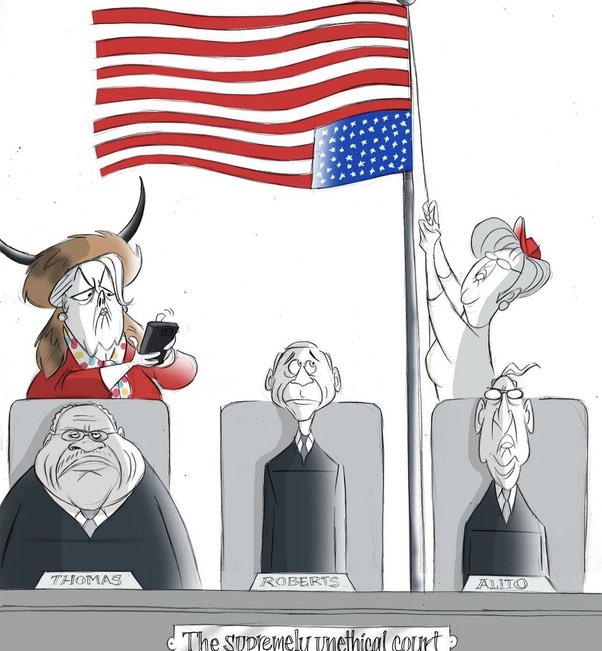 MagaBoogerEater's tweet photo. @Jamesrus42 MAGA🖕SCOTUS 🖕SCUM
Where else can you get caught taking bribes for decades and keep your job?
#SCOTUSbribes
#PackTheCourtsNowOrNever https://t.co/6xY3UvuasF