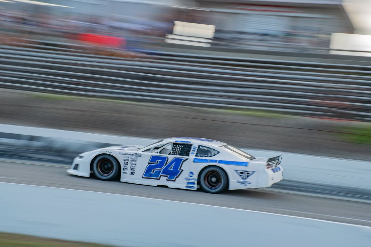 Bryson_Brinkley's tweet photo. It’s race week once again at @FmSpeedway2024 for 35 laps. It’s our second race of the year looking forward for it and making gains. If you can make it out tune in live to @FloRacing. https://t.co/8ckPGSKJfT