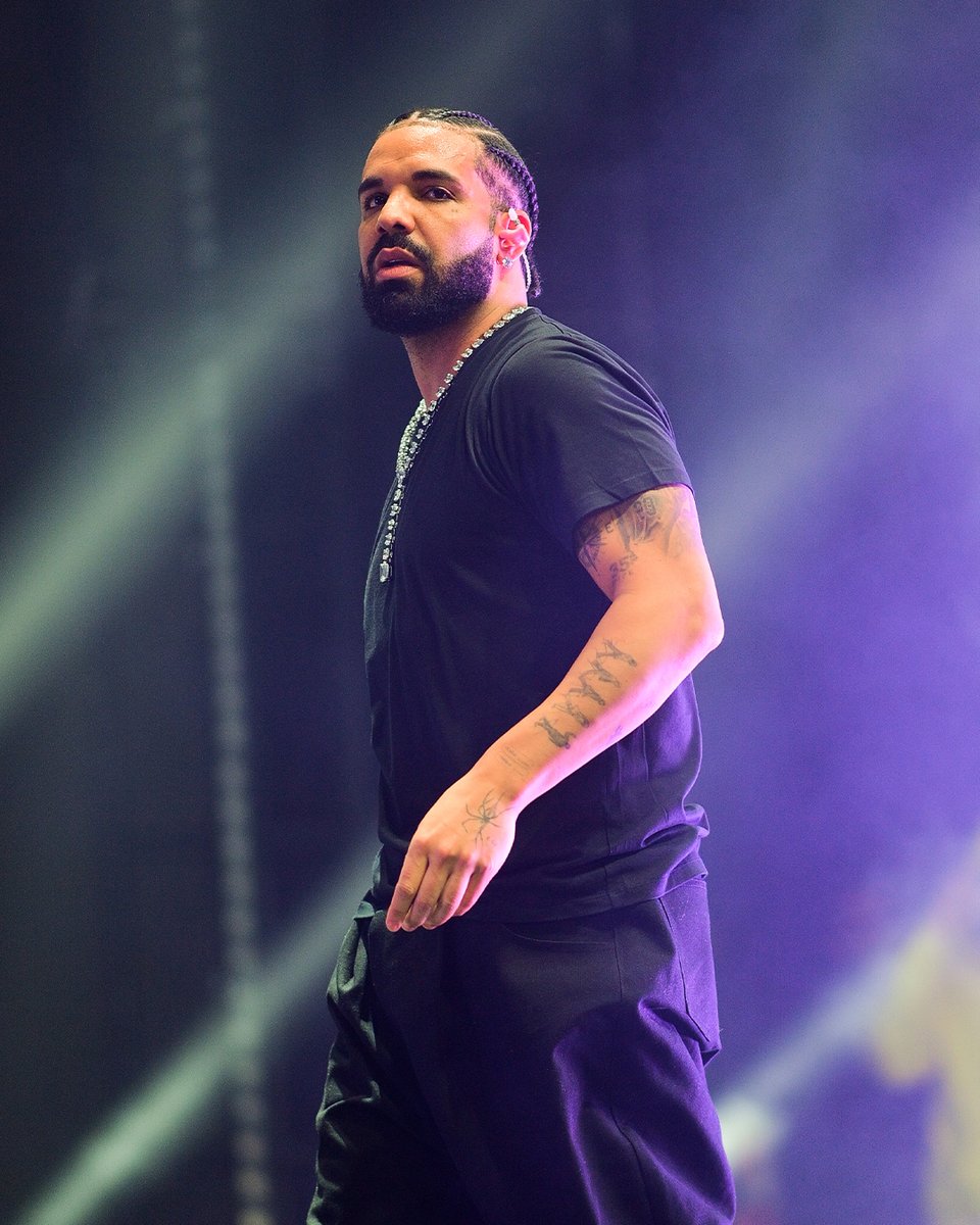 El que debe estar contento es Drake, que había apostado 300.000 dólares a la derrota de Argentina contra Canadá 😅
