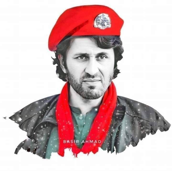 Muhamma66955009's tweet photo. که د بازونو ښکار نه منع نه شوې
صياده جال ب�� دې هم پاتې نه شي
که دې زما شړئ ته لاس واچؤو
خدائګو ستا شال به رانه پاتې نه شي

دہ نثار باز لالا دہ بریا پہ ھیلہ
اللّٰہ تعالیٰ دی کامیابی نصیب کہ امین 
@ANPMarkaz 
@AimalWali https://t.co/dQSBllRn3Q