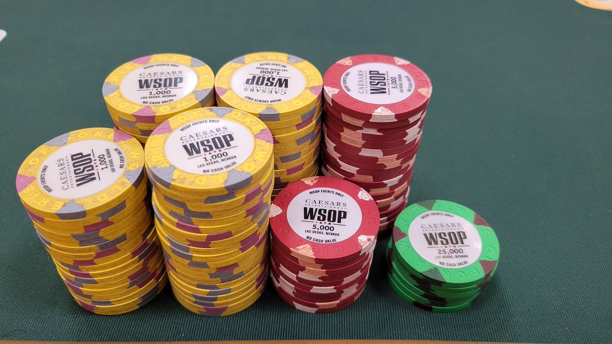 Tabb_City's tweet photo. Made Day 4 with 377k in the #wsop main. About 20 from the money https://t.co/sOmwDYGlXn