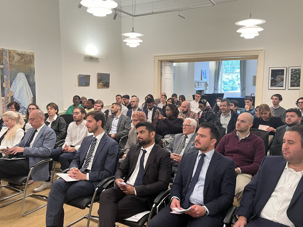 AdrianPatsalos's tweet photo. Thank you to all those who joined @NEPOMAK UK’s event ‘#Diasporas Unite for #Cyprus’ with members &amp; diaspora representatives from 🇦🇲🇪🇬🇪🇺🇬🇭🇬🇷🇮🇳🇳🇴🇵🇰🇵🇱🇵🇹🇷🇸🇿🇦🇪🇸🇺🇦🇬🇧🇿🇲🇿🇼 

All speakers expressed their support for reunification in line with @UN SC resolutions

Cyprus is not alone 🇨🇾🕊️ https://t.co/gJN1LCirje