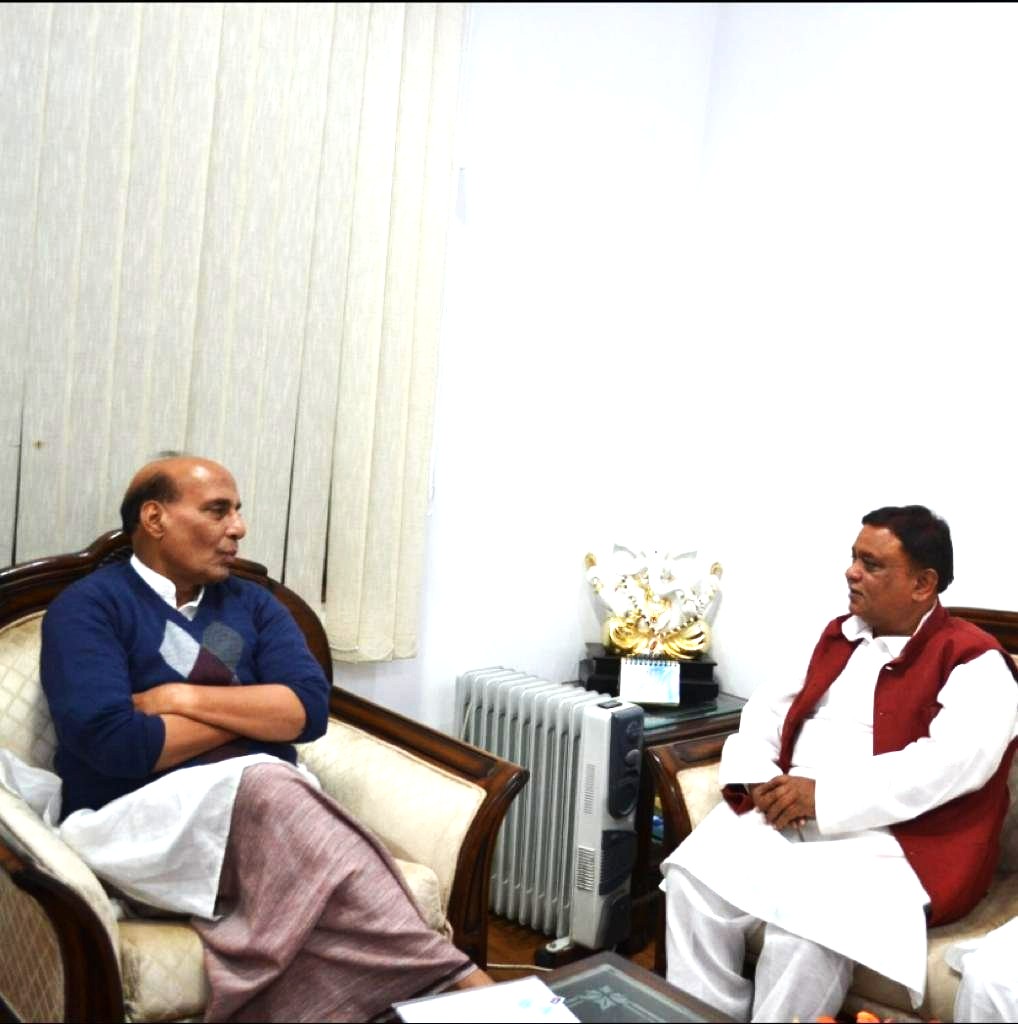 AtulGargBJP's tweet image. मा. रक्षा मंत्री भारत सरकार आदरणीय राजनाथ सिंह जी जी को जन्मदिन की हार्दिक बधाई एवं शुभकामनाएं।

#Rajnath Singh ji