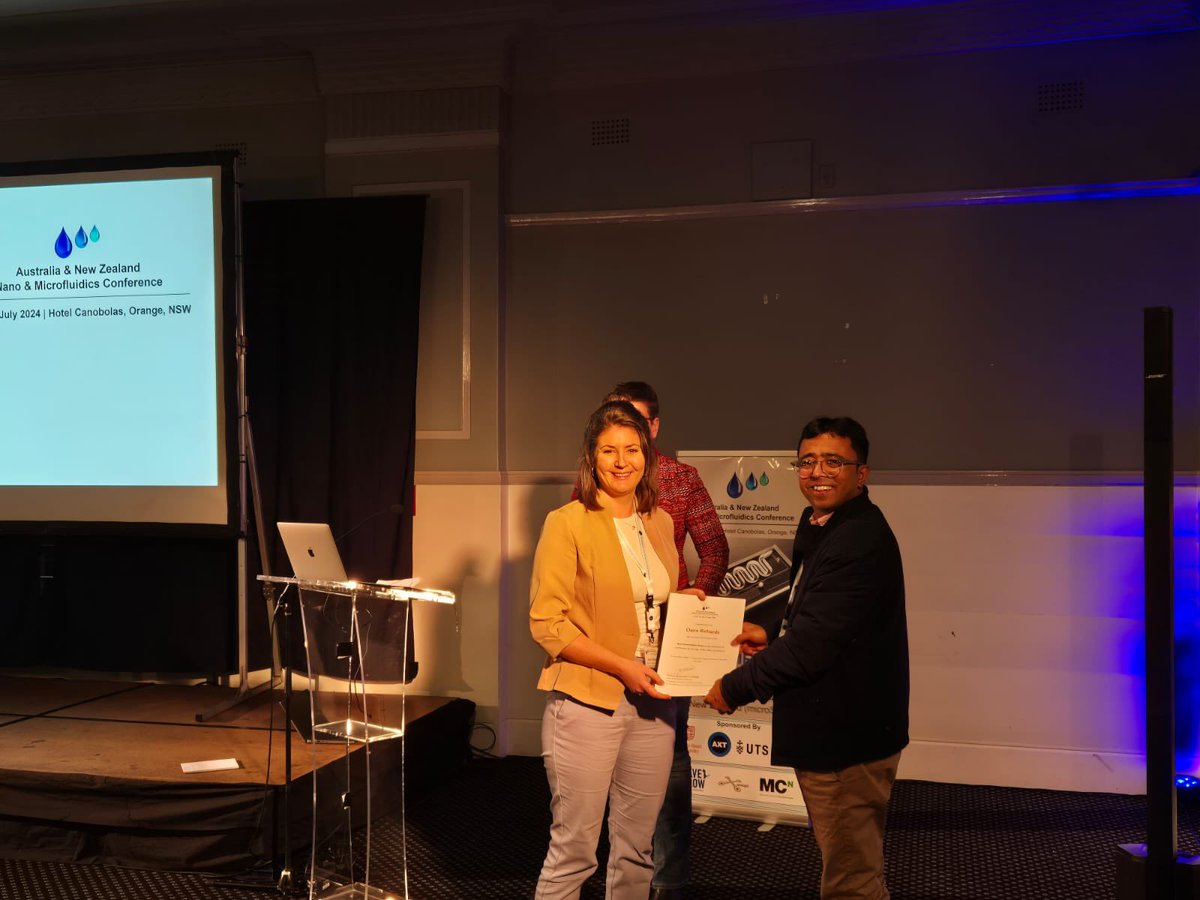 Congratulations to Claire Richards from UTS for winning presentation prize at the ANZNMF24 conference at Orange NSW with Siyuan Zhuang from Macquarie University as the runner-up.
Congratulations to Claire and Siyuan.