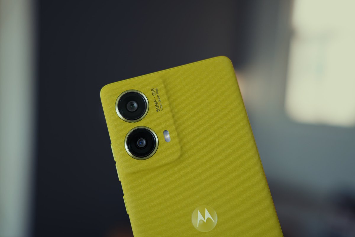 stufflistings's tweet photo. Q8. How many 5G bands are available on the #MotoG85?
A. 5 5G Bands
B. 13 5G Bands
C. 11 5G Bands
D. 9 5G Bands
#WinMotoG85 #MotoG85 #AllEyesOnYou https://t.co/78HJmkfwLT