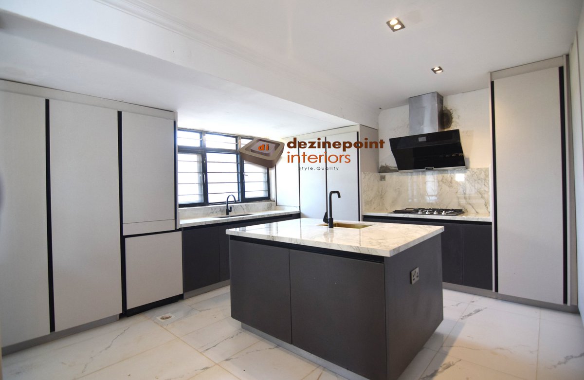 dezinepoint's tweet photo. Organization within cabinets is key to a well-designed kitchen. Our Kisii project showcases custom drawer dividers and trays for:
Enhanced Organization: Find items fast.
Optimized Space: Use every inch.
Improved Accessibility
Increased Efficiency
Who says #storage can't be easy? https://t.co/h9iKH6NHU6