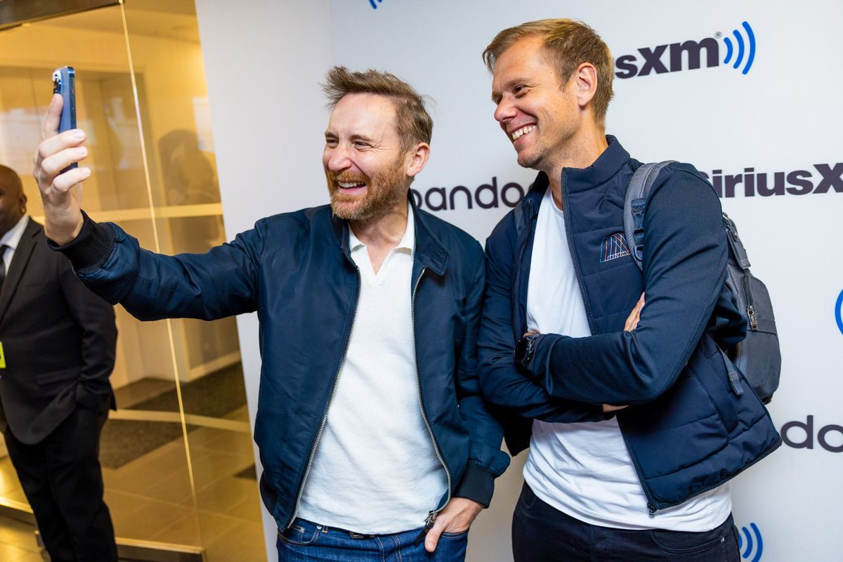 Crecibels's tweet photo. 繼 B2B 之後，Armin Van Buuren 與 David Guetta 帶來全新合作單曲 ❗❗

詳情：https://t.co/TS7hBZMxrB
📷 Photo by Armin Van Buuren

#ArminVanBuuren #DavidGuetta #Top100DJs #Ushuaïa https://t.co/TSL6uW9Pxj