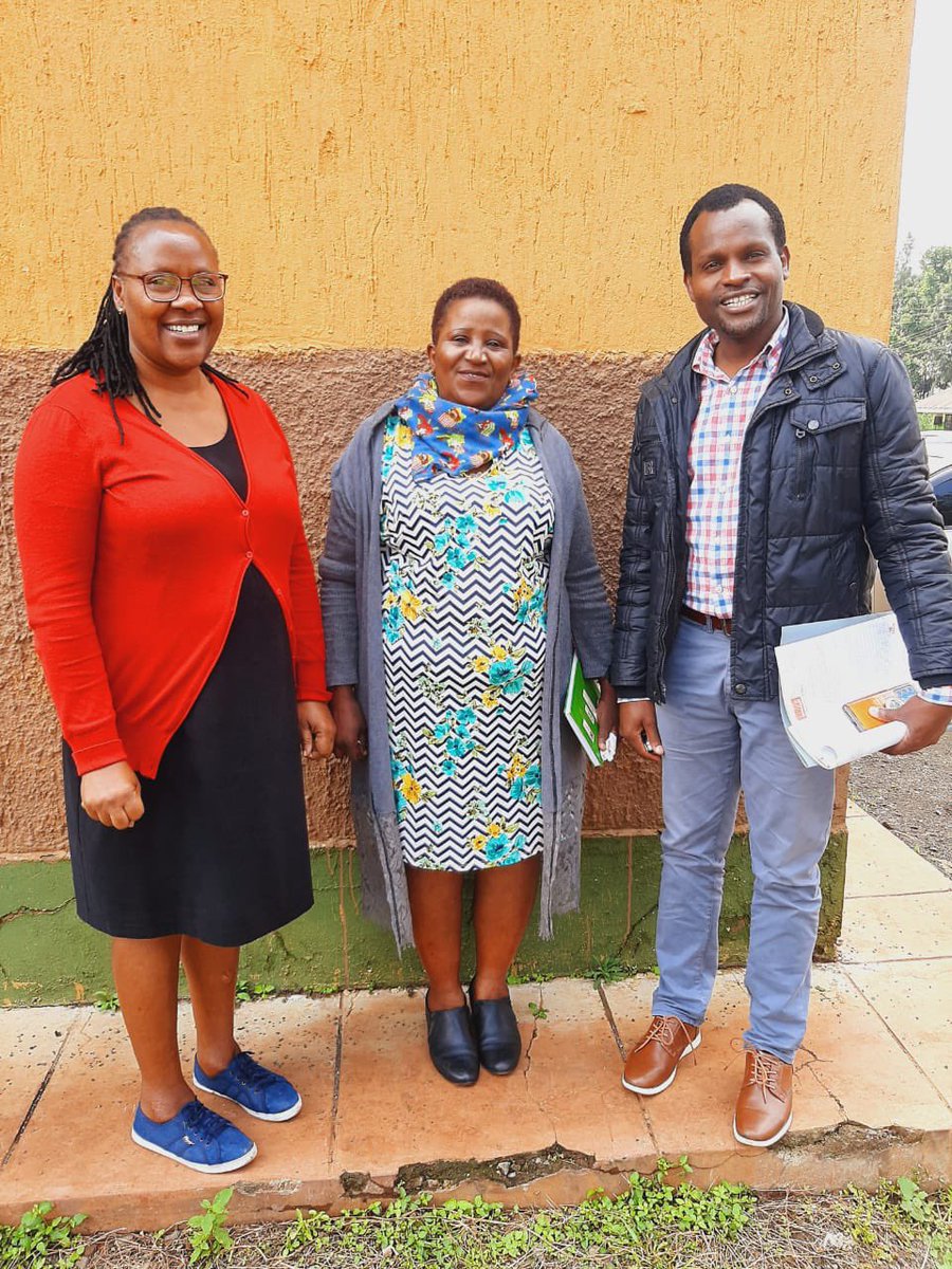 childinfamilyke's tweet photo. The Child in Family Focus team was hosted by the Directorate of Children's Services - Kiambaa Sub County and the Mother's Mercy Home leadership for discussions on collaboration.
#carereform
#childinfamilyfocus
#CFFK https://t.co/sQJzbymjHf