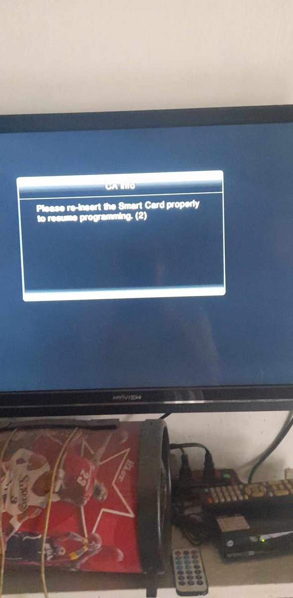 CosmicDoggerel's tweet photo. @CignalTV help somethings wrong with the Blackbox https://t.co/iiiYbQ803R