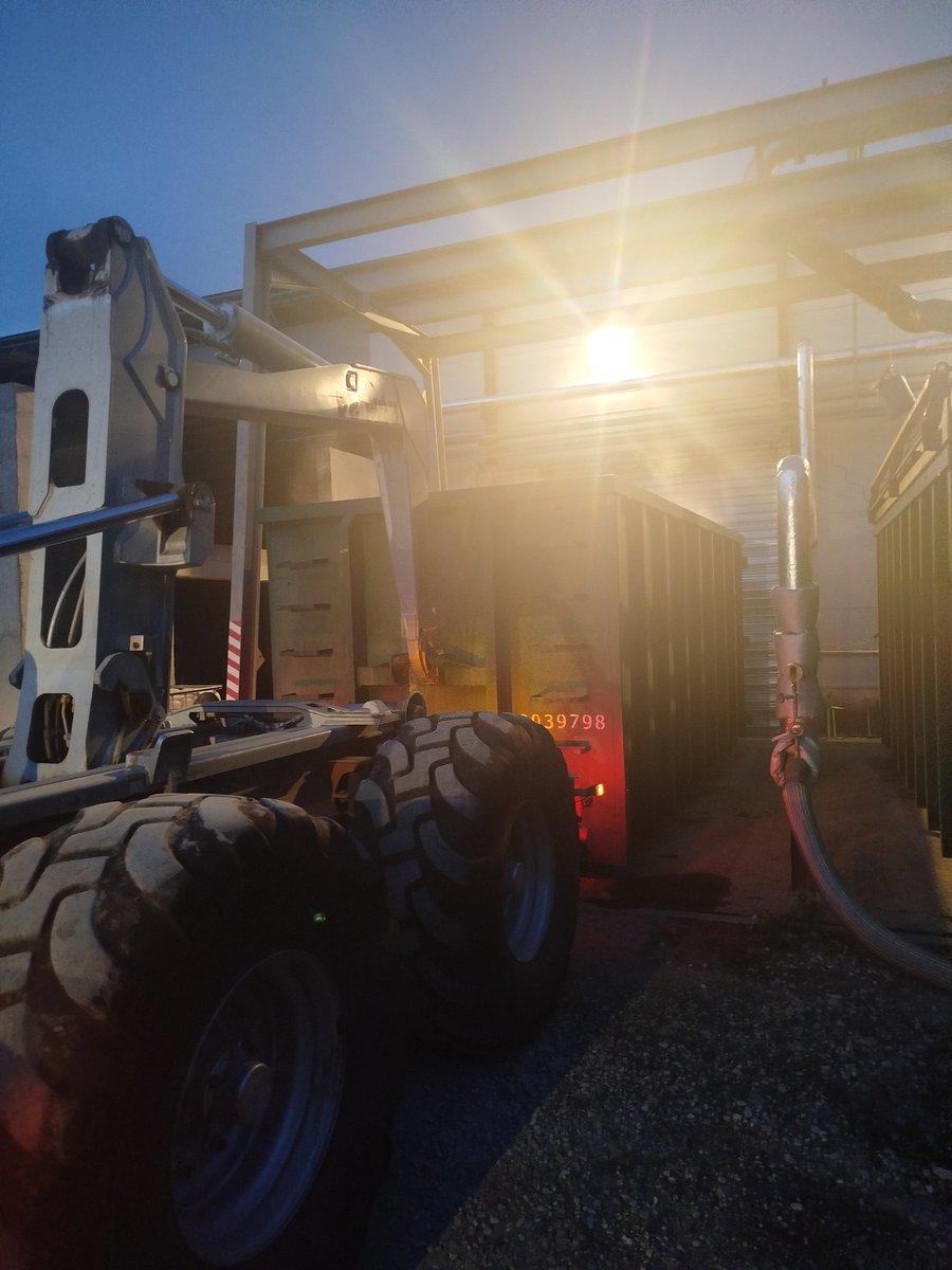 DPasserelles's tweet image. Distillation de lavande/lavandin saison 2024 👌