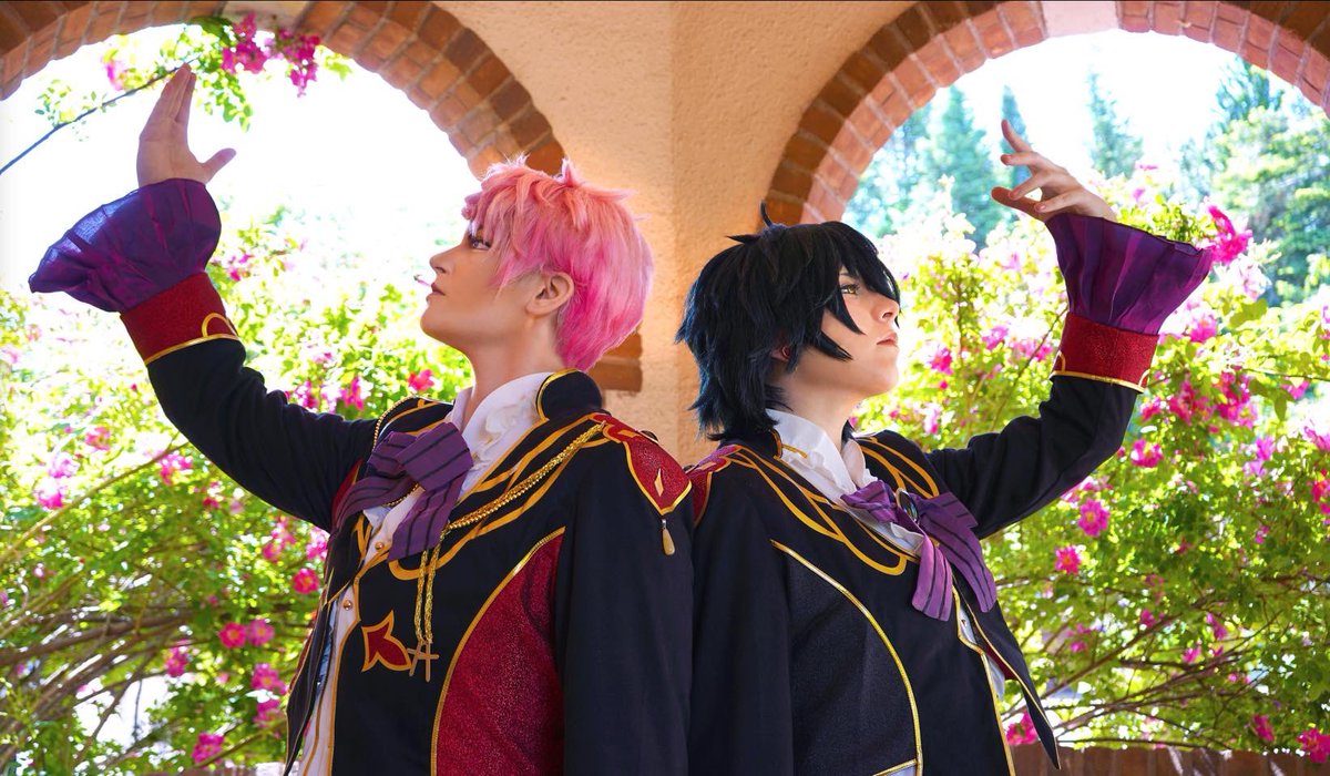 FunfettiGum's tweet photo. What if I forced you to consume niche cosplay content of my favorite ship #shumika #valkyrie #enstars #mika Kagehira #shu Itsuki https://t.co/rndZbp0paO