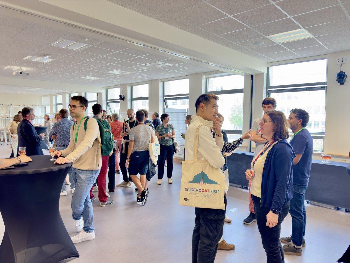 labo_lcs's tweet photo. 👋Yesterday was the Welcome Party for the opening of #Spectrocat2024. 100 participants are expected to attend this 3-day conference dedicated to #spectroscopy. 🥂
▶️ https://t.co/kDdLwcKRwg
@Universite_Caen @ENSICAEN @CNRS @Carnot_ESP #attocube https://t.co/JBKGpC9g5p