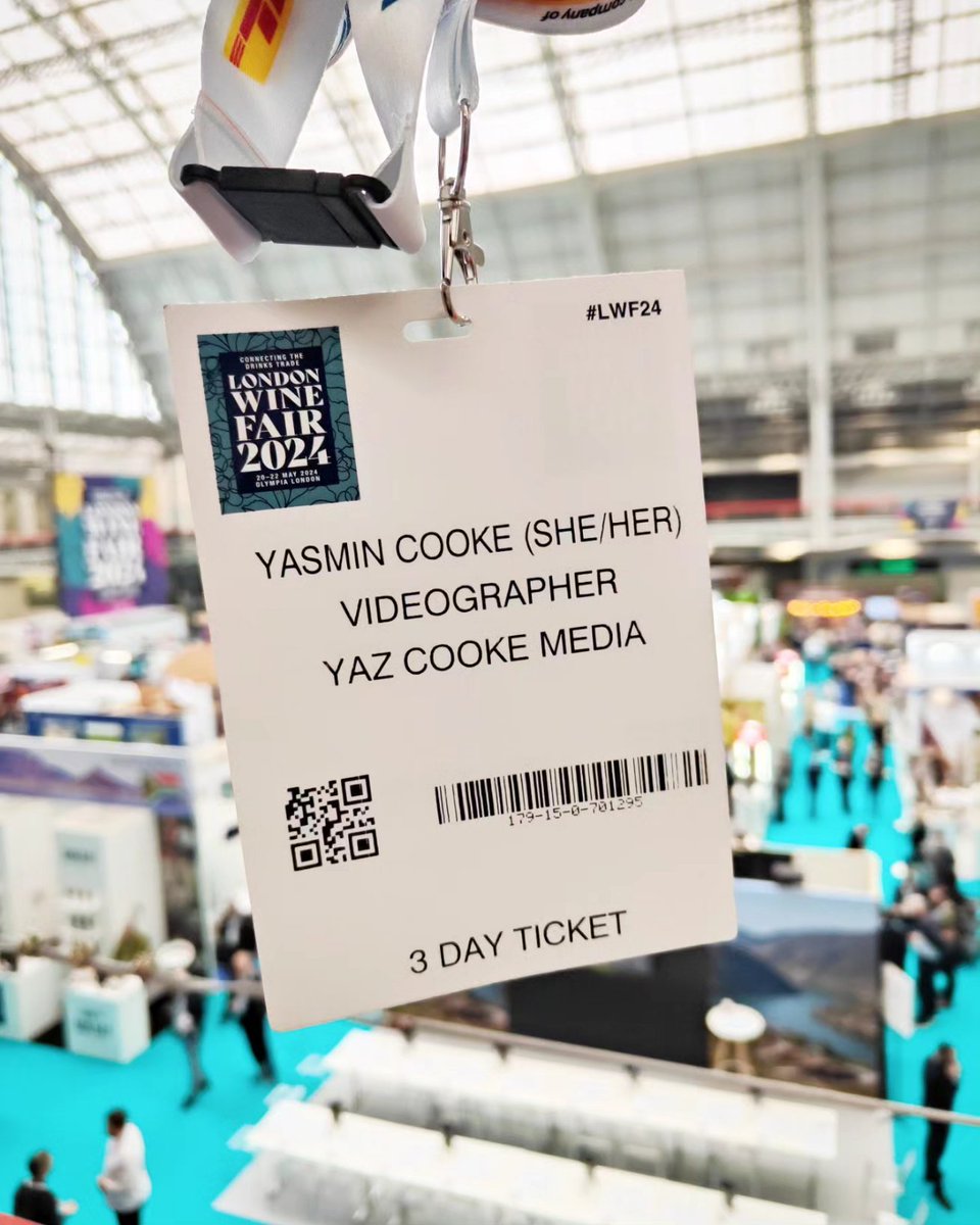 YazCooke's tweet photo. #LondonWineFair #cannedwine #freelancer #events #videographer #trainwine https://t.co/BkJxXICL6R