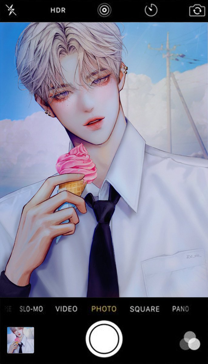 E_FFIE_'s tweet photo. 한 입 먹을래? https://t.co/NfIOLLGmRh