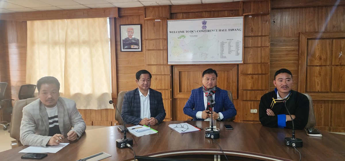 diprotawang's tweet photo. SP Tawang @ThongonWangdi presented a power point presentation to the Administrative officers in presence of @dctawang Kanki Darang on :

#NewCriminalLaws
#BharatiyaNagarikSurakshaSanhita 
#BharatiyaNyayaSanhita
#BharatiyaSakshyadhiniyam https://t.co/bRSNQlyean