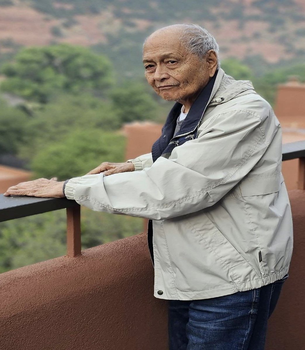 🚨MISSING ADULT🚨

88-year-old Ramon Ventura was last seen this morning at 11:00 AM leaving his home near Warner and Higley Roads in a white Honda Insight with Arizona plate #AHC6805.

Ramon is believed to be wearing a white t-shirt and blue jeans.