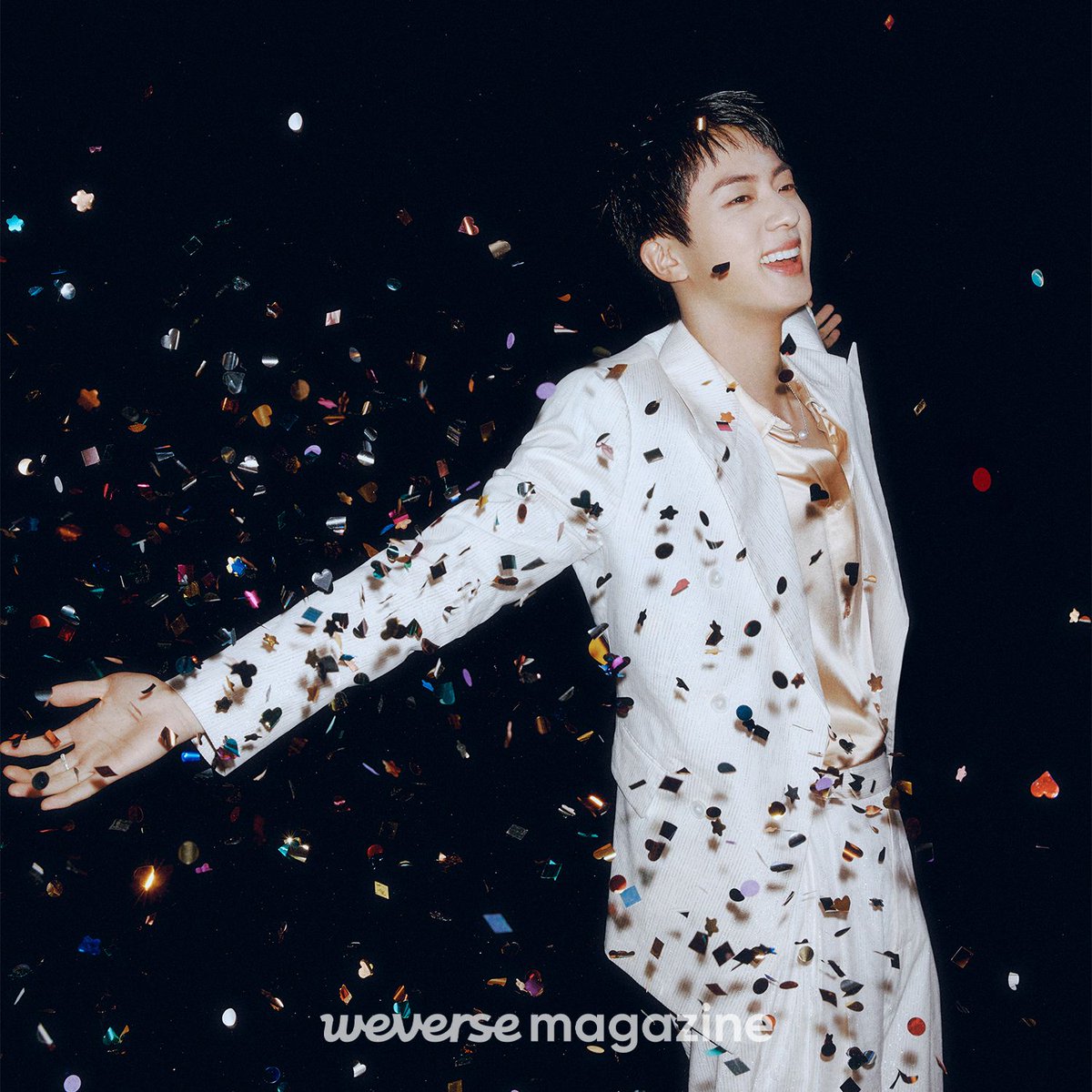 [#weverse_magazine] Jin: “BTS loves ARMY so much, and it just makes sense that we’d do our best for the people we love, right?”
BTS member Jin interview

Want to know more? Go to weverse magazine!

🎦 youtube.com/shorts/ixcW8wI… 
ENG: bit.ly/4cTnmjH

#weverse