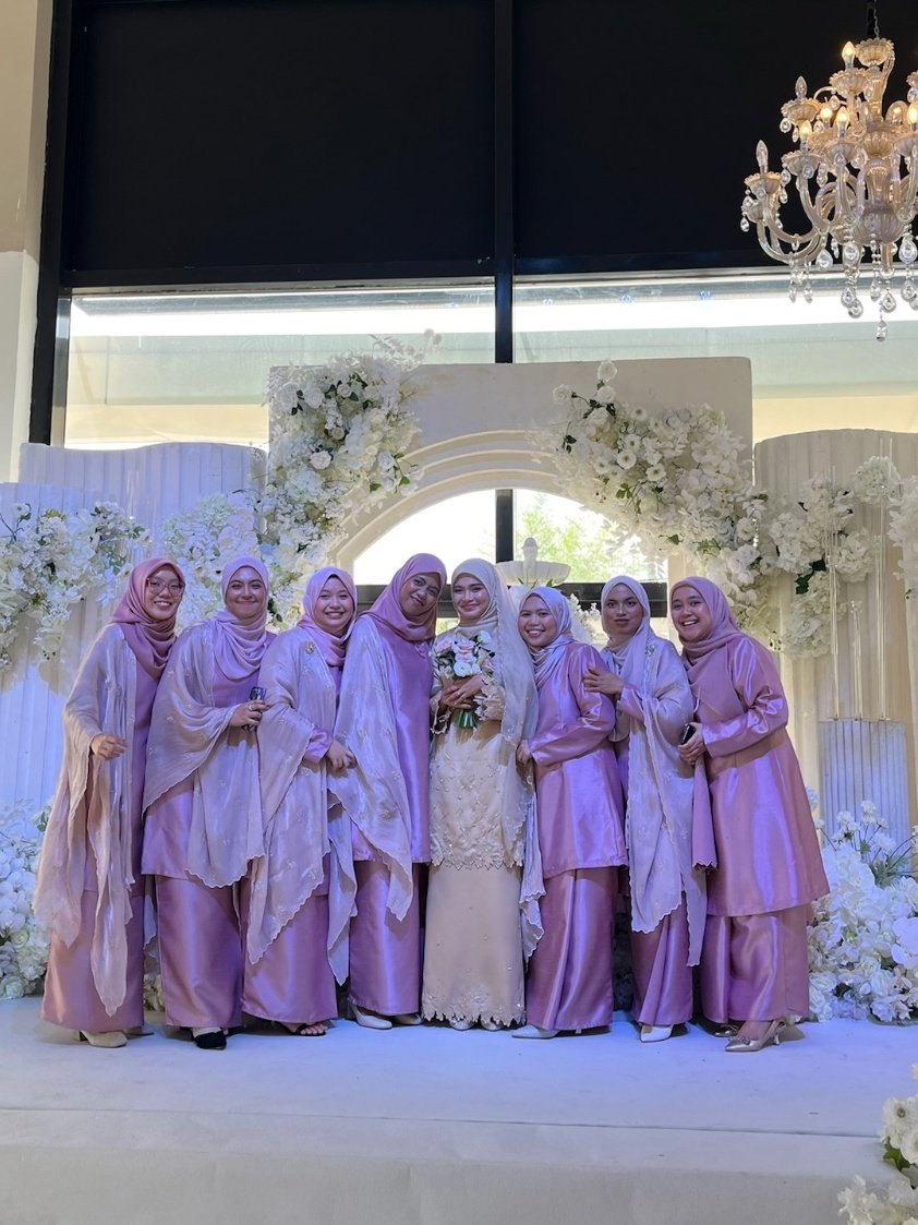 farahalyubi_'s tweet photo. Girlfriends❤️
Thank you sebab selalu support saya! https://t.co/wIU8oDrKTz