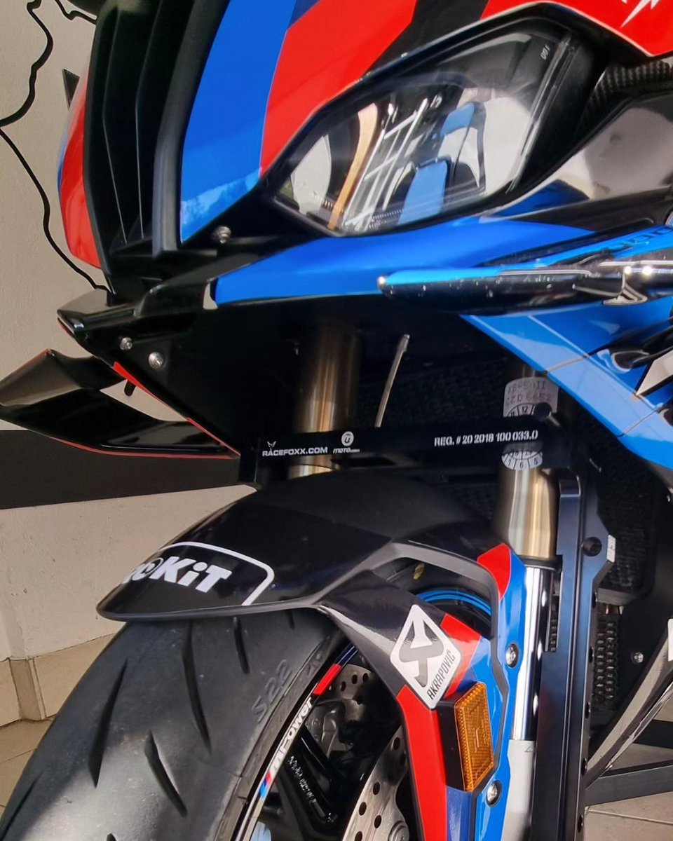 KolblRonny's tweet photo. #bmw #bmwmotorrad #s1000rr 2009 - 2024 #transport und #Werkstatt #system 

#bfs #bikefixsystem hier bei https://t.co/3fjwwDb31z https://t.co/55KY7ss9nm