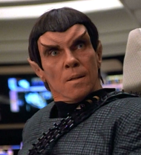 pjc4774's tweet image. Here's some #ConnectiveTrek for you- The actor who plays Tau in this episode, John Vargas, was also in Star Trek 2 as the character Jedda; So that means Voyager Season 4 has two guest stars that were also in ST2, the other being Judson Scott.
#AllStarTrek #ConcerningFlight