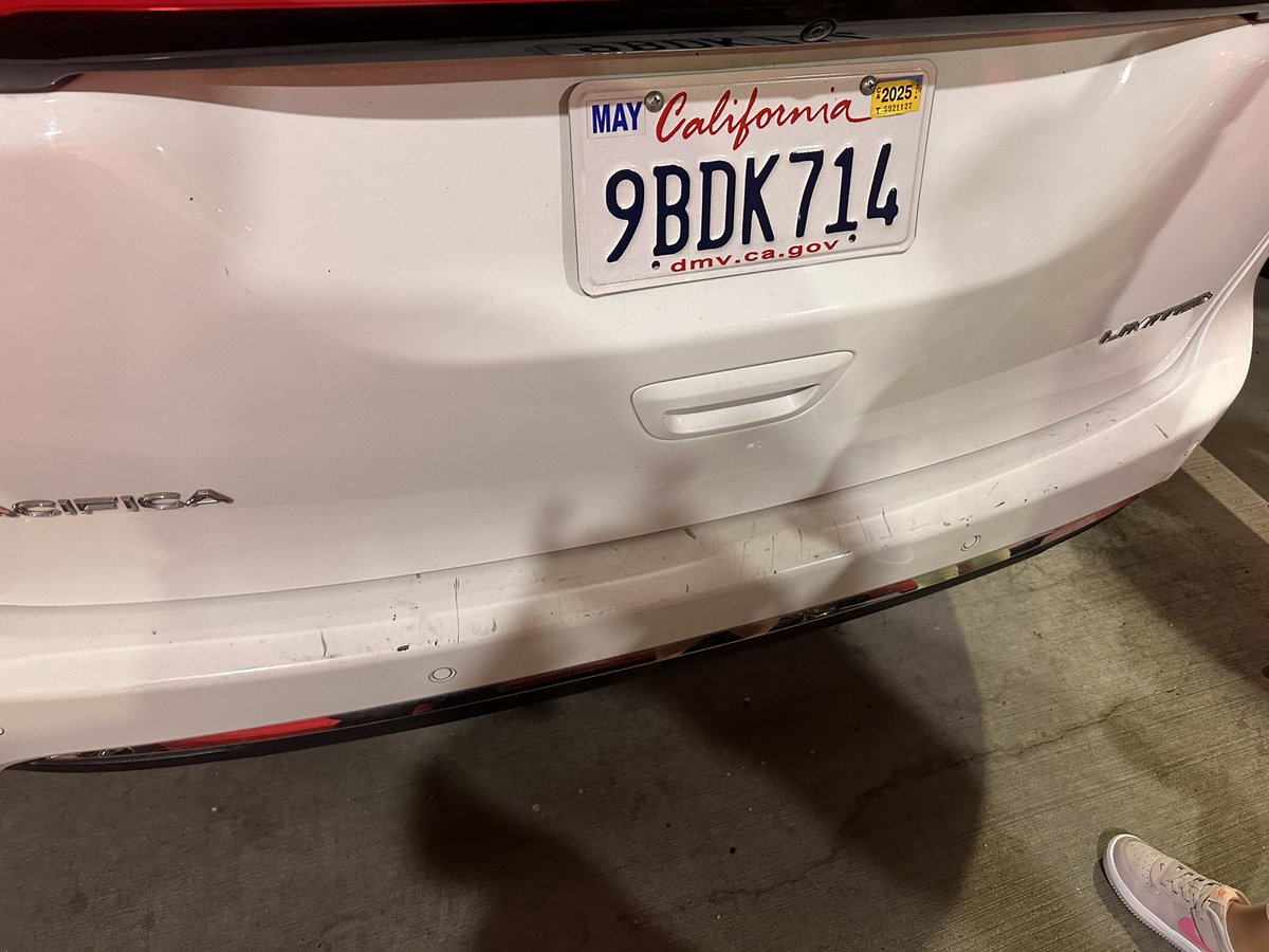 LindseyL4's tweet photo. @Budget over $800 for 1 week and this is the condition of the van we were given. Made sure I took these pictures before we pulled off the lot because I’ve never seen a rental in this shape. Covered front to back in damage. First and last time using Budget. https://t.co/Y1iBaFGWW7